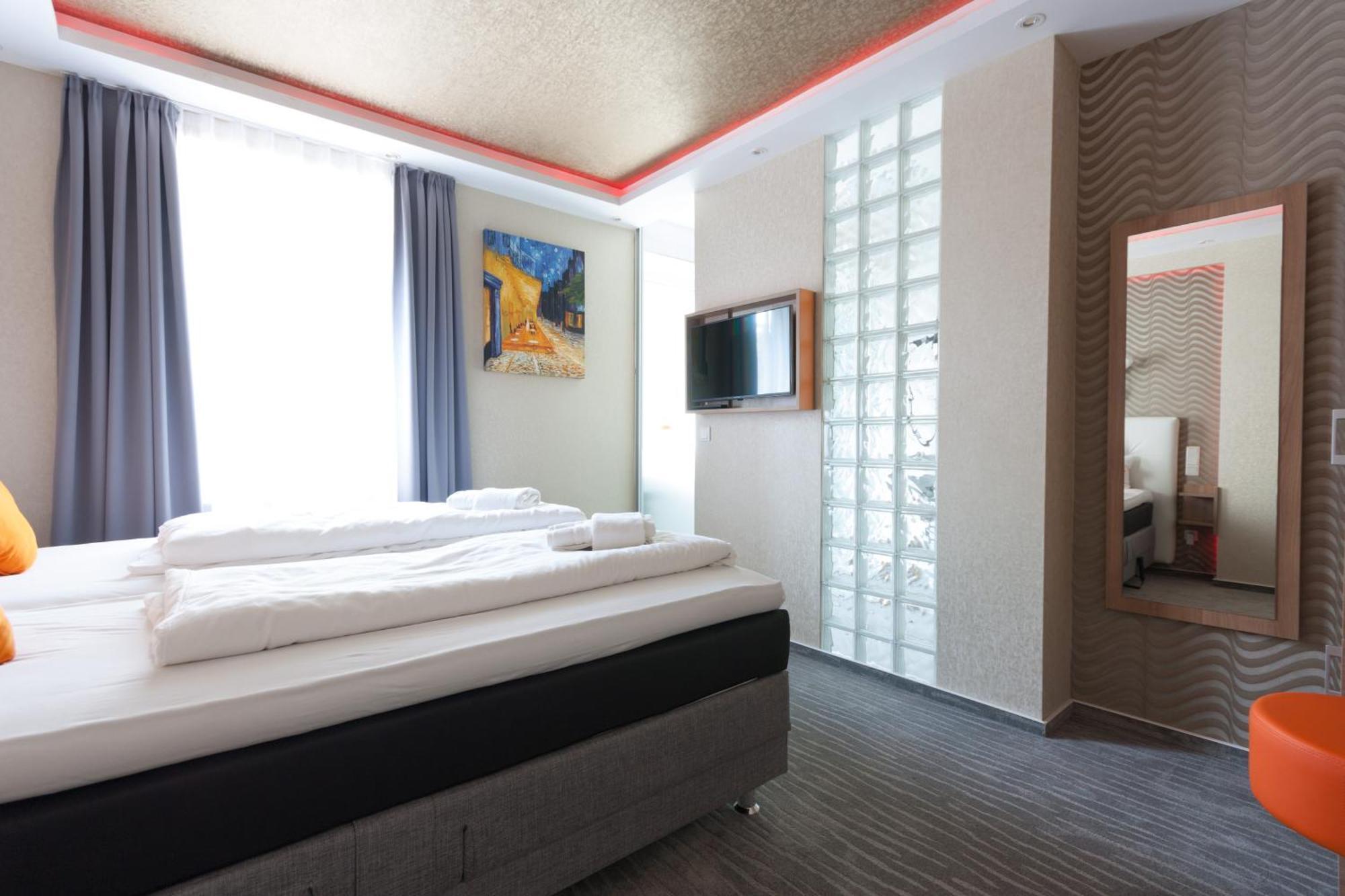 Stay-Inn Bielefeld Zentrum Buitenkant foto