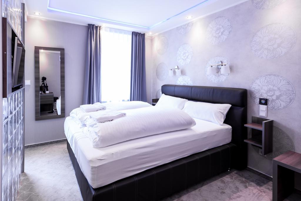 Stay-Inn Bielefeld Zentrum Buitenkant foto